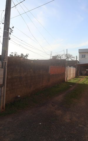 Casa à venda com 90m², 3 quartos e sem vagaFachada