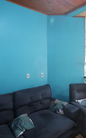 Casa à venda com 90m², 3 quartos e sem vagaSala/Cozinha