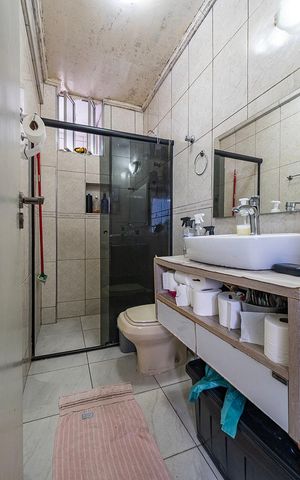 Apartamento à venda com 81m², 2 quartos e sem vaga Apartamento à venda com 81m², 2 quartos e sem vagaBanheiro