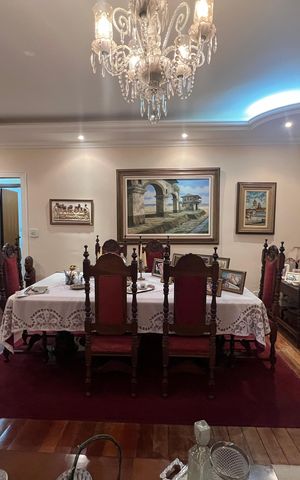 Apartamento à venda com 150m², 3 quartos e 2 vagas Apartamento à venda com 150m², 3 quartos e 2 vagasSala