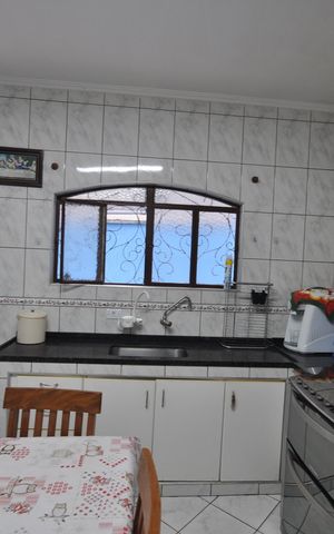 Casa à venda com 320m², 4 quartos e 2 vagasCozinha