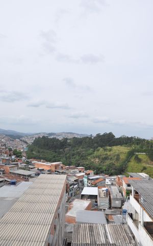 Casa à venda com 320m², 4 quartos e 2 vagasVista