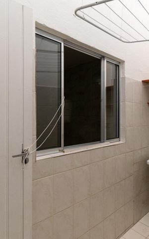 Casa para alugar com 40m², 1 quarto e sem vaga Casa para alugar com 40m², 1 quarto e sem vagaÁrea de Serviço