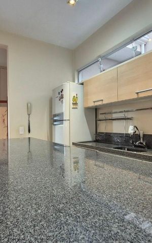 Casa à venda com 177m², 3 quartos e 2 vagas Casa à venda com 177m², 3 quartos e 2 vagasCozinha