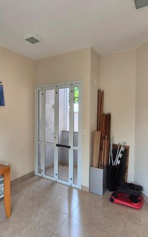 Casa à venda com 177m², 3 quartos e 2 vagas Casa à venda com 177m², 3 quartos e 2 vagasQuarto 1