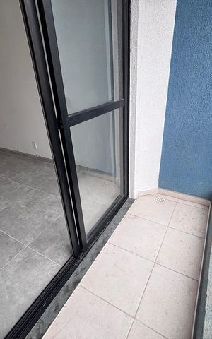 Apartamento para alugar com 50m², 3 quartos e 1 vagaVaranda