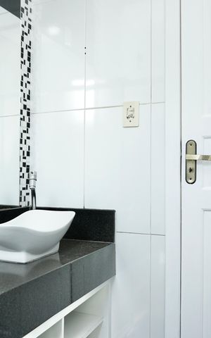 Casa para alugar com 86m², 2 quartos e 1 vaga Casa para alugar com 86m², 2 quartos e 1 vagaBanheiro