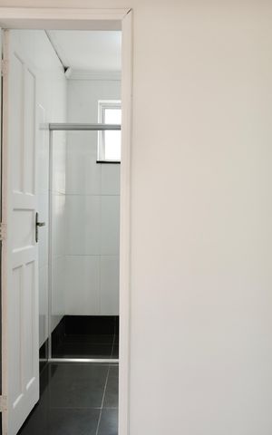 Casa para alugar com 86m², 2 quartos e 1 vaga Casa para alugar com 86m², 2 quartos e 1 vagaBanheiro