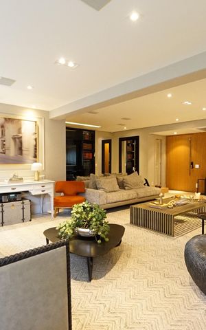 Apartamento à venda com 198m², 4 quartos e 3 vagasSala