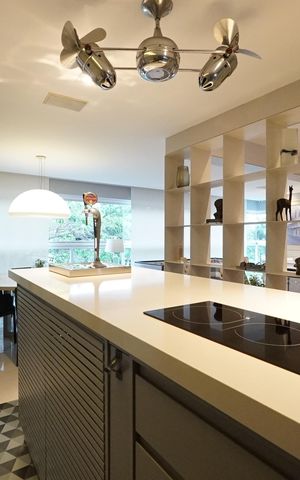 Apartamento à venda com 198m², 4 quartos e 3 vagasVaranda gourmet