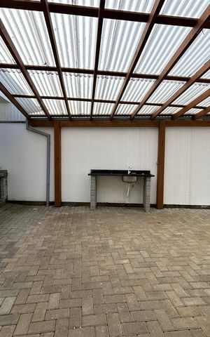 Casa para alugar com 400m², 4 quartos e 3 vagas Casa para alugar com 400m², 4 quartos e 3 vagasÁrea externa