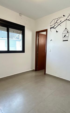 Casa para alugar com 400m², 4 quartos e 3 vagas Casa para alugar com 400m², 4 quartos e 3 vagasSuíte