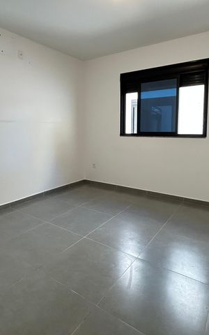 Casa para alugar com 400m², 4 quartos e 3 vagas Casa para alugar com 400m², 4 quartos e 3 vagasEdícula