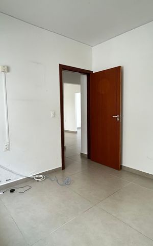 Casa para alugar com 400m², 4 quartos e 3 vagas Casa para alugar com 400m², 4 quartos e 3 vagasQuarto 2