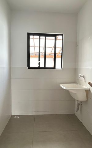 Casa para alugar com 400m², 4 quartos e 3 vagas Casa para alugar com 400m², 4 quartos e 3 vagasÁrea de Serviço