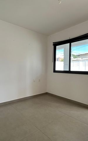 Casa para alugar com 400m², 4 quartos e 3 vagas Casa para alugar com 400m², 4 quartos e 3 vagasSala