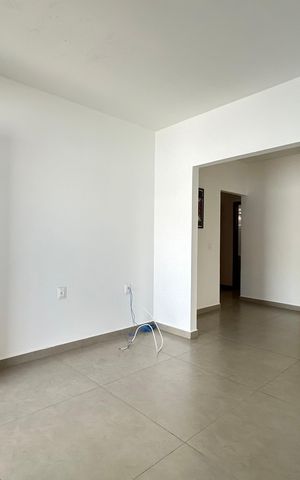 Casa para alugar com 400m², 4 quartos e 3 vagas Casa para alugar com 400m², 4 quartos e 3 vagasSala
