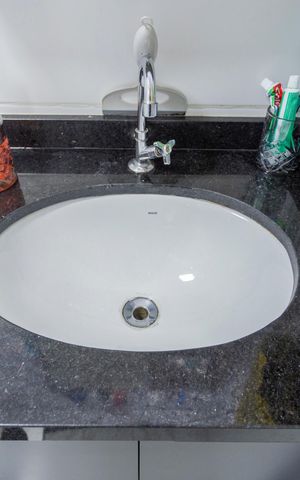 Apartamento à venda com 44m², 2 quartos e 1 vagaBanheiro