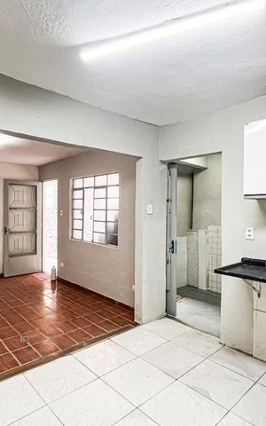 Casa para alugar com 50m², 2 quartos e sem vaga Casa para alugar com 50m², 2 quartos e sem vagaCozinha