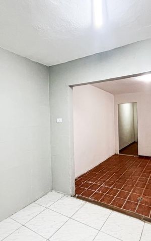 Casa para alugar com 50m², 2 quartos e sem vaga Casa para alugar com 50m², 2 quartos e sem vagaCozinha