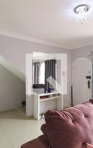 Casa de condomínio à venda com 200m², 5 quartos e 2 vagasCasa 2 - Sala