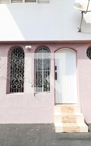 Casa de condomínio à venda com 200m², 5 quartos e 2 vagasÁrea externa