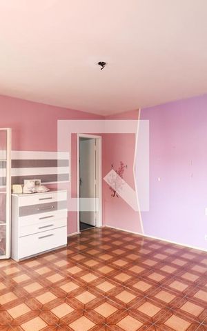 Casa de condomínio para alugar com 180m², 3 quartos e 2 vagas Casa de condomínio para alugar com 180m², 3 quartos e 2 vagasSuíte 3