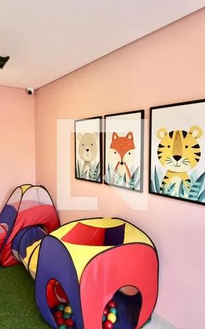 Apartamento para alugar com 32m², 2 quartos e sem vaga