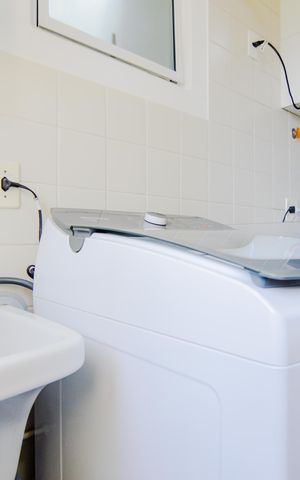 Apartamento à venda com 68m², 3 quartos e 1 vagaÁrea de Serviço
