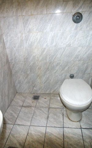 Casa para alugar com 200m², 3 quartos e sem vagaBanheiro da Suíte 2