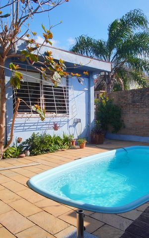 Casa à venda com 153m², 3 quartos e 2 vagasQuintal e Piscina