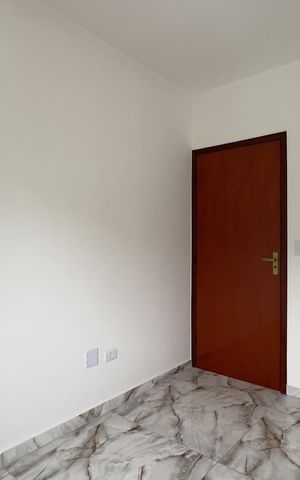 Casa à venda com 100m², 3 quartos e 2 vagas Casa à venda com 100m², 3 quartos e 2 vagasQuarto 2