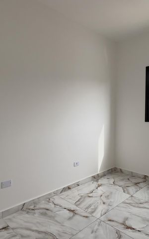 Casa à venda com 100m², 3 quartos e 2 vagas Casa à venda com 100m², 3 quartos e 2 vagasQuarto 2