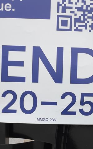 Casa à venda com 100m², 3 quartos e 2 vagas Casa à venda com 100m², 3 quartos e 2 vagasMMGQ-236