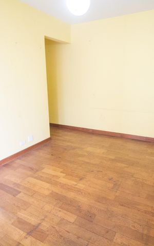 Apartamento à venda com 70m², 3 quartos e 1 vaga Apartamento à venda com 70m², 3 quartos e 1 vagaSala