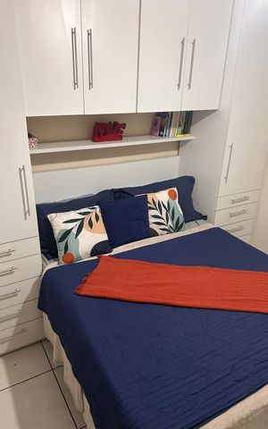 Casa à venda com 180m², 3 quartos e 2 vagas Casa à venda com 180m², 3 quartos e 2 vagasQuarto