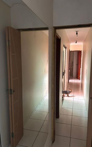 Casa à venda com 180m², 3 quartos e 2 vagas Casa à venda com 180m², 3 quartos e 2 vagasCorredor