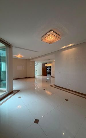 Casa de condomínio à venda com 424m², 4 quartos e 3 vagas