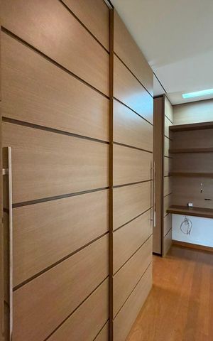Casa de condomínio à venda com 424m², 4 quartos e 3 vagas