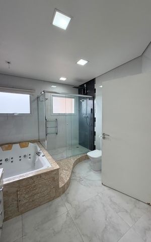 Casa de condomínio à venda com 424m², 4 quartos e 3 vagas