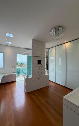 Casa de condomínio à venda com 424m², 4 quartos e 3 vagas