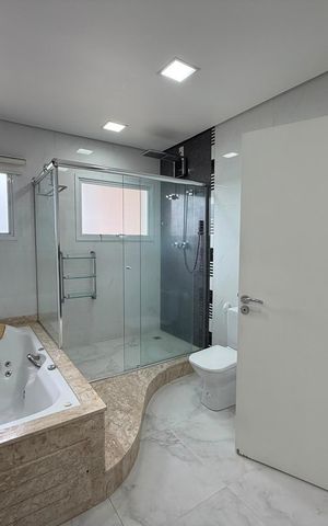 Casa de condomínio à venda com 424m², 4 quartos e 3 vagas