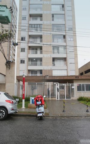 Apartamento à venda com 44m², 2 quartos e 1 vaga Apartamento à venda com 44m², 2 quartos e 1 vagaFachada