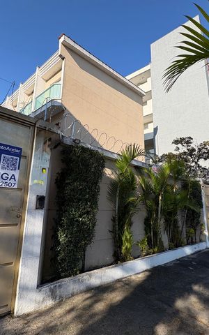 Casa de condomínio para alugar com 50m², 3 quartos e 2 vagas Casa de condomínio para alugar com 50m², 3 quartos e 2 vagasFachada