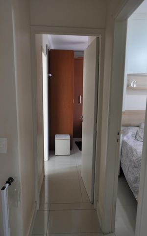Casa à venda com 94m², 3 quartos e 2 vagasHall