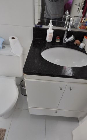 Casa à venda com 94m², 3 quartos e 2 vagasBanheiro do Suíte