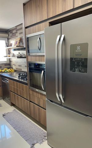 Apartamento à venda com 162m², 3 quartos e 3 vagas Apartamento à venda com 162m², 3 quartos e 3 vagasCozinha