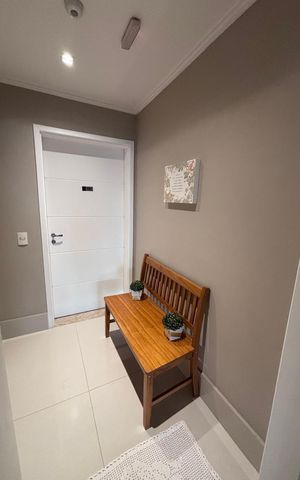 Apartamento à venda com 162m², 3 quartos e 3 vagas Apartamento à venda com 162m², 3 quartos e 3 vagasCorredor