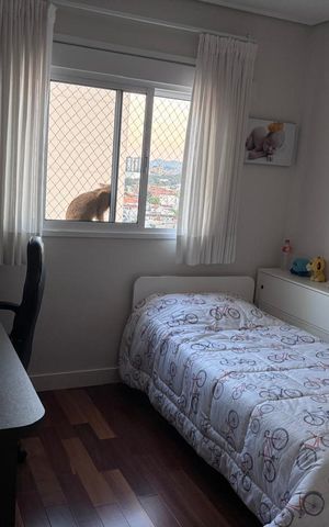 Apartamento à venda com 162m², 3 quartos e 3 vagas Apartamento à venda com 162m², 3 quartos e 3 vagasQuarto 3
