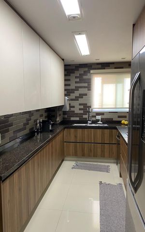 Apartamento à venda com 162m², 3 quartos e 3 vagas Apartamento à venda com 162m², 3 quartos e 3 vagasCozinha